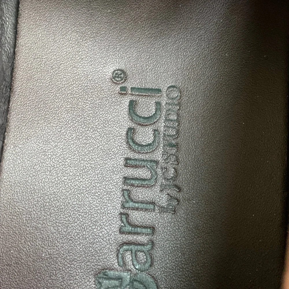 Carrucci shoes